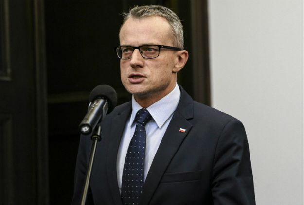 Marek Magierowski: premier ma rację, mówiąc, że bez dobrze działającego systemu weryfikacji, żaden kraj nie jest w stanie całkowicie zapanować nad tym problemem