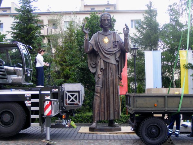 Przywiezienie do Poznania figury Jezusa kosztowało Ministerstwo Obrony Narodowej 43 tys. zł