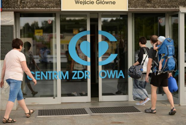 Pielęgniarki z Centrum Zdrowia Dziecka odkładają referendum ws. zaostrzenia strajku