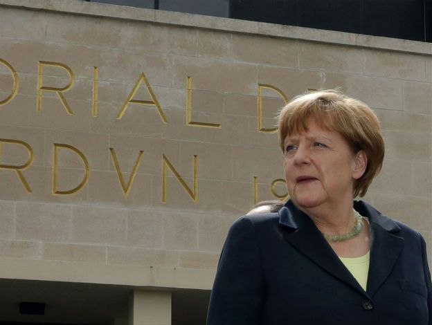 Najnowszy sondaż: poparcie dla koalicji Angeli Merkel spadło poniżej 50 proc.