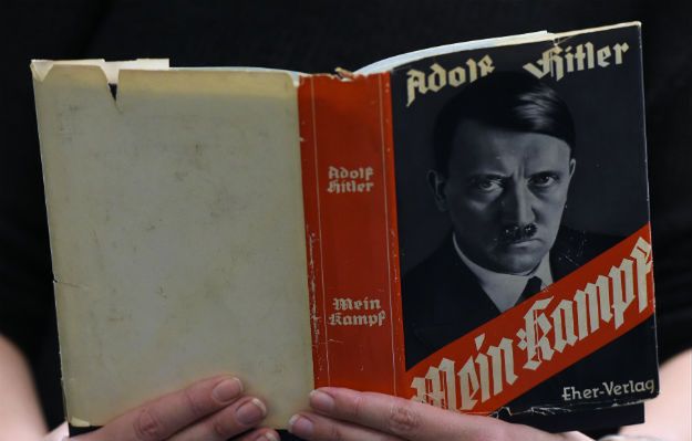 Ze względu na duży popyt konieczny dodruk "Mein Kampf" Hitlera w Niemczech