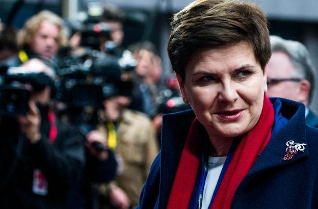 Beata Szydło skierowała projekt "Rodzina 500+" do konsultacji społecznych