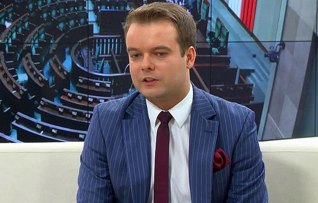 #dziejesięnażywo Rafał Bochenek o odwołaniu Roberta Greya z MSZ: to jest rozgrywka polityczna opozycji