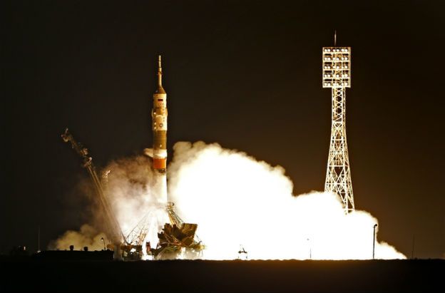 Statek Sojuz wystartował. Trzech astronautów leci na Międzynarodową Stację Kosmiczną