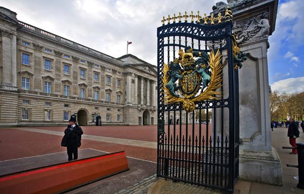 Pałac Buckingham przejdzie generalny remont. Potrwa dziesięć lat