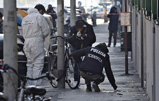 Przed księgarnią we Florencji wybuchła bomba domowej roboty. Włoski bilans Sylwestra