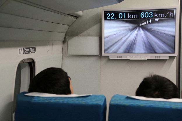 Nowy rekord. Pociąg pomknął 603 km/h