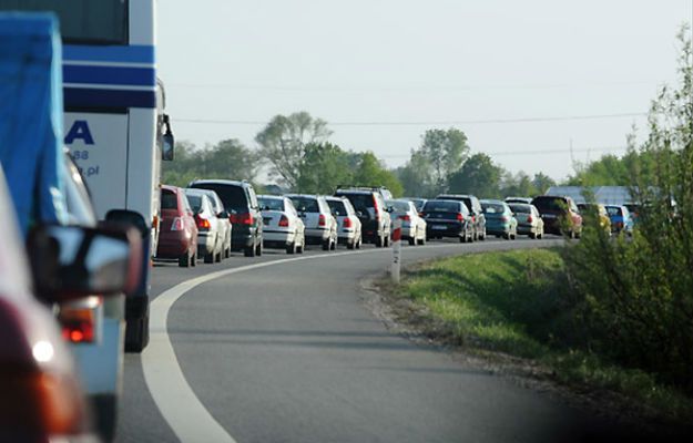 Policja apeluje o ostrożność przed majówką