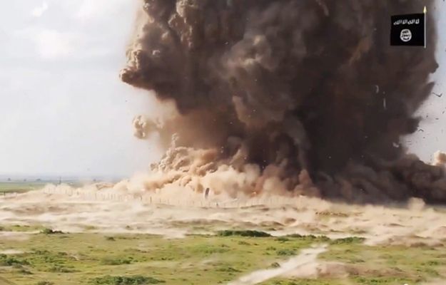 Wideo z niszczenia przez dżihadystów z IS starożytnego Nimrudu
