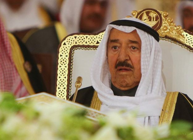 Dwa lata więzienia dla polityka za obrażenie emira Kuwejtu