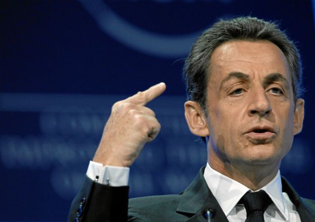 Nicolas Sarkozy w ogniu krytyki po spotkaniu z Władimirem Putinem