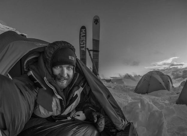Pożegnano polskiego skialpinistę, który zginął w Karakorum