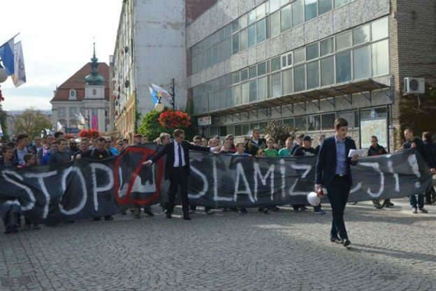 Antyimigrancki marsz w Legnicy pod lupą prokuratury