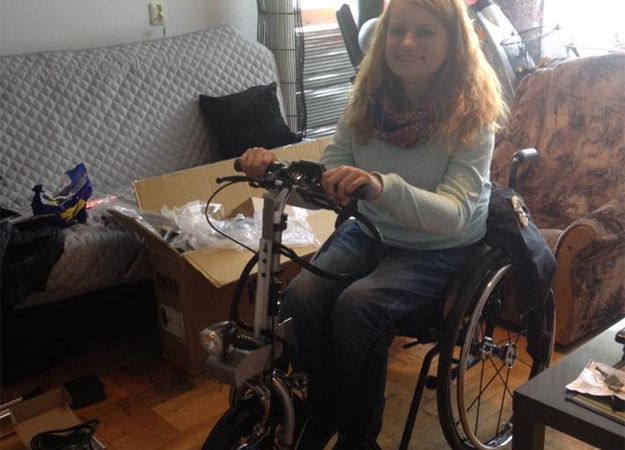 Dramatyczny apel niepełnosprawnej Katarzyny Bierzanowskiej. "Złodzieju, oddaj koło od mojego wózka"