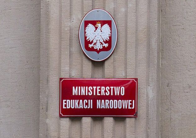 Sondaż: większość Polaków chce likwidacji gimnazjów