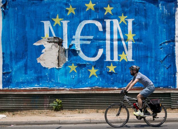 Grecy w referendum odrzucili warunki zagranicznej pomocy