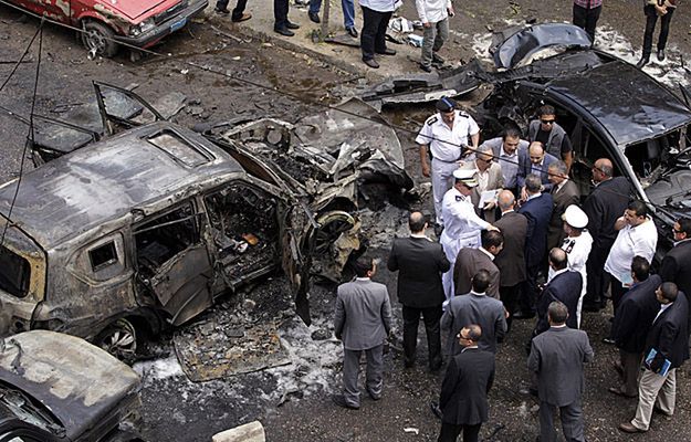 Egipt: prokurator generalny zmarł w wyniku ataku bombowego