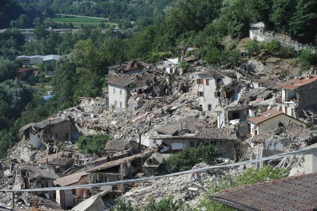 Uchodźcy ruszyli na pomoc ofiarom trzęsienia ziemi we Włoszech