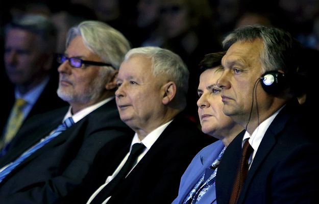 Europa nie potrzebuje kontrrewolucji Orbana i Kaczyńskiego. "FT": powinni mieć się na baczności, by nie szkodzić własnemu interesowi narodowemu