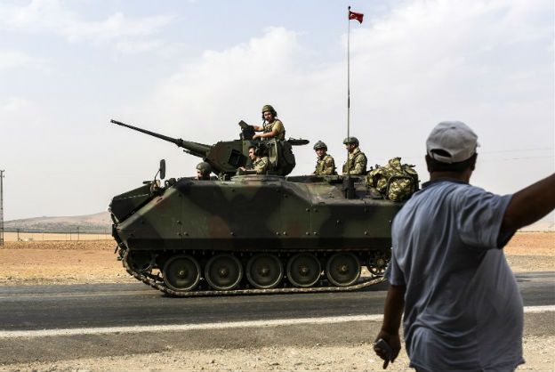 AFP: Kolejne tureckie czołgi są w Syrii