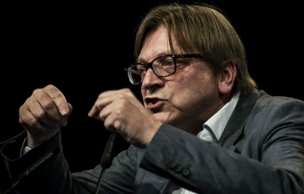 Guy Verhofstadt: Beata Szydło posunęła się o krok za daleko