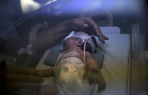 Kobieta zarażona wirusem Zika urodziła zdrowe dziecko