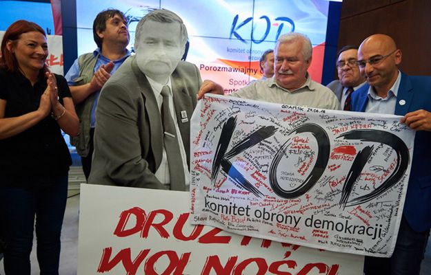 Wałęsa chce włączyć się w działania KOD, by "chronić polski dorobek"
