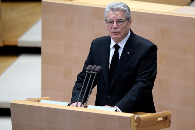 Gauck: Polacy potrzebują więcej czasu, by nauczyć się żyć z obcymi