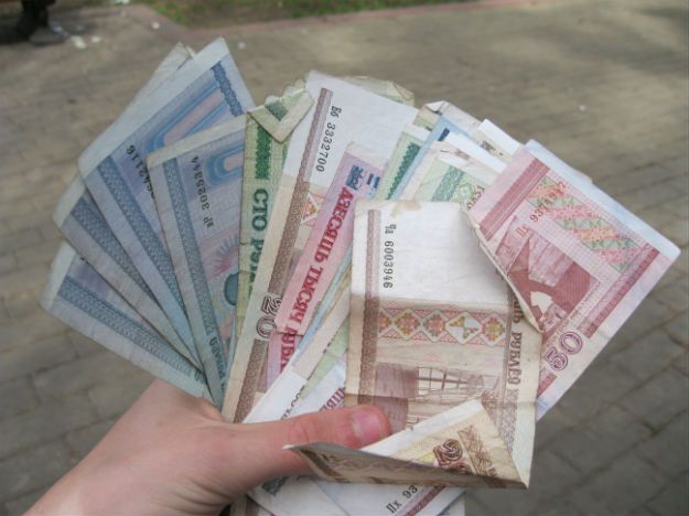 Na Białorusi karzą za brak pracy. Już 107 osób zapłaciło w Mińsku "podatek od pasożytnictwa"