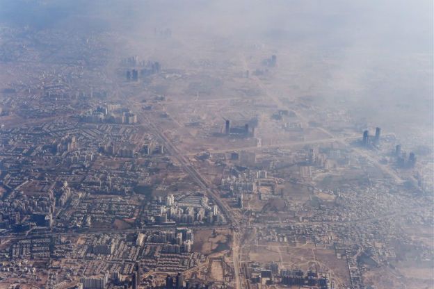 Indie walczą o tlen. Indyjskie metropolie najbardziej zanieczyszczonymi miastami świata