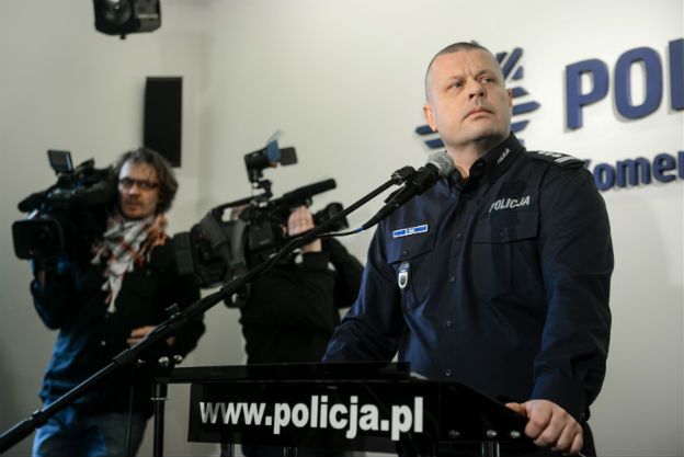 Żona Zbigniewa Maja, byłego komendanta głównego policji, zwolniona z pracy