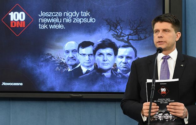 Petru ocenia 100 dni rządu PiS: daję "szóstkę" za to, że nie zrealizowali tego, co zapowiadali. "W rządzie panuje chaos, a premier uciekła w Polskę, żeby robić PR"