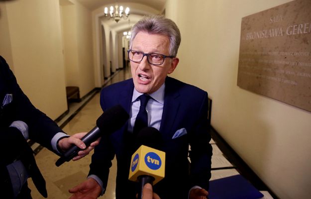 Ujazdowski: Piotrowicz powinien złożyć rezygnację ze stanowiska szefa komisji