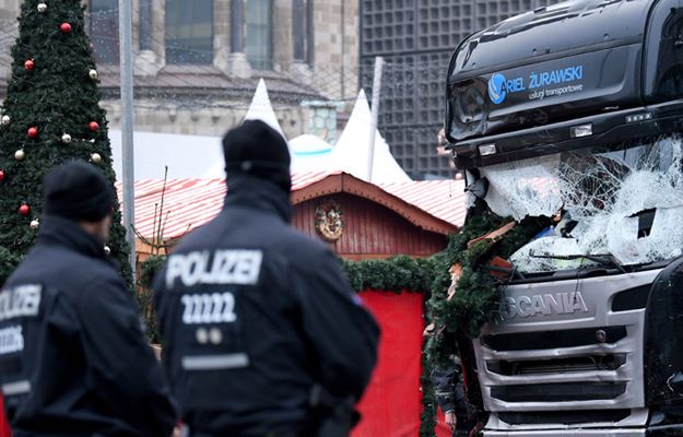Zamach w Berlinie. Policja przeprowadziła obławę, szukano członków grupy "Fussilet 33"