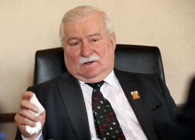 Lech Wałęsa apeluje do UE o pomoc w obronie demokracji w Polsce
