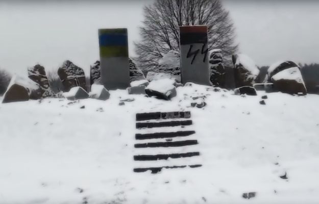 Ukraina: zdewastowano pomnik Polaków z Huty Pieniackiej
