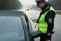 Zaostrzenie przepisów dla kierowców: wysokie kary i odbieranie prawa jazdy
