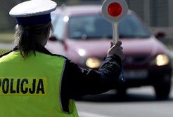 Na światłach w dzień: Europa i Polska