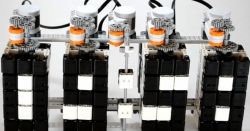 Zegar z klocków Lego