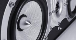 Roth Audio OLi - nowy subwoofer KH20 oraz kolumna centralna C20