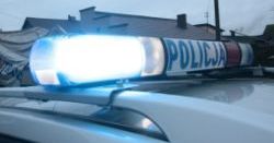 #dziejesiewmoto [452]: podwójna kolizja radiowozu, rowerzysta wpada na auto i 50-letni klasyk pokryty patyną