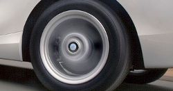 Goodyear i Dunlop: z notami AA na etykietach