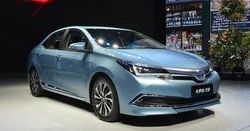 Toyota prezentuje nowe hybrydy na salonie motoryzacyjnym w Szanghaju