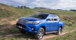 Toyota Hilux: trzy w jednym