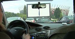 Kino samochodowe w Warszawie pod Stadionem Narodowym