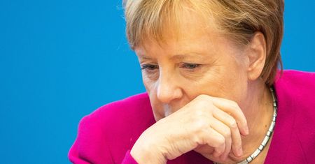 Angela Merkel chce oddać władzę, ale dopiero w 2021 roku