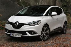 Renault Scenic: minivan ostrzy zęby