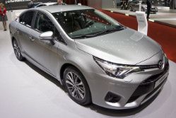 Nowa Toyota Avensis: lepsza pod każdym względem