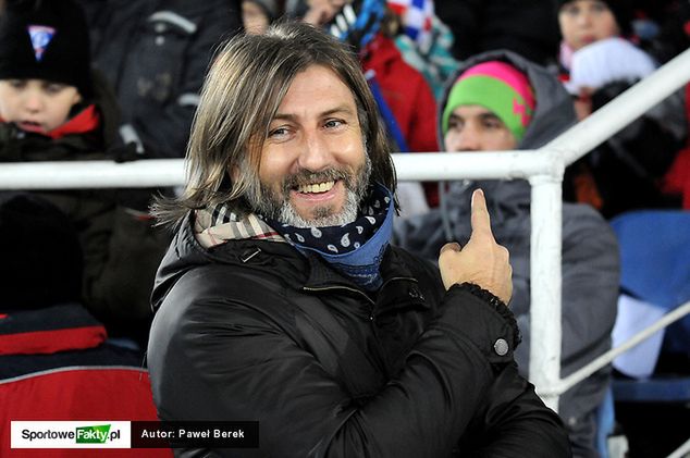 - Trener Motyka ma ambitne cele, podobnie jak my - powiedział Kamil Kosowski