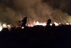 Nadal płonie Biebrzański Park Narodowy. Ogień strawił już ponad 1200 hektarów